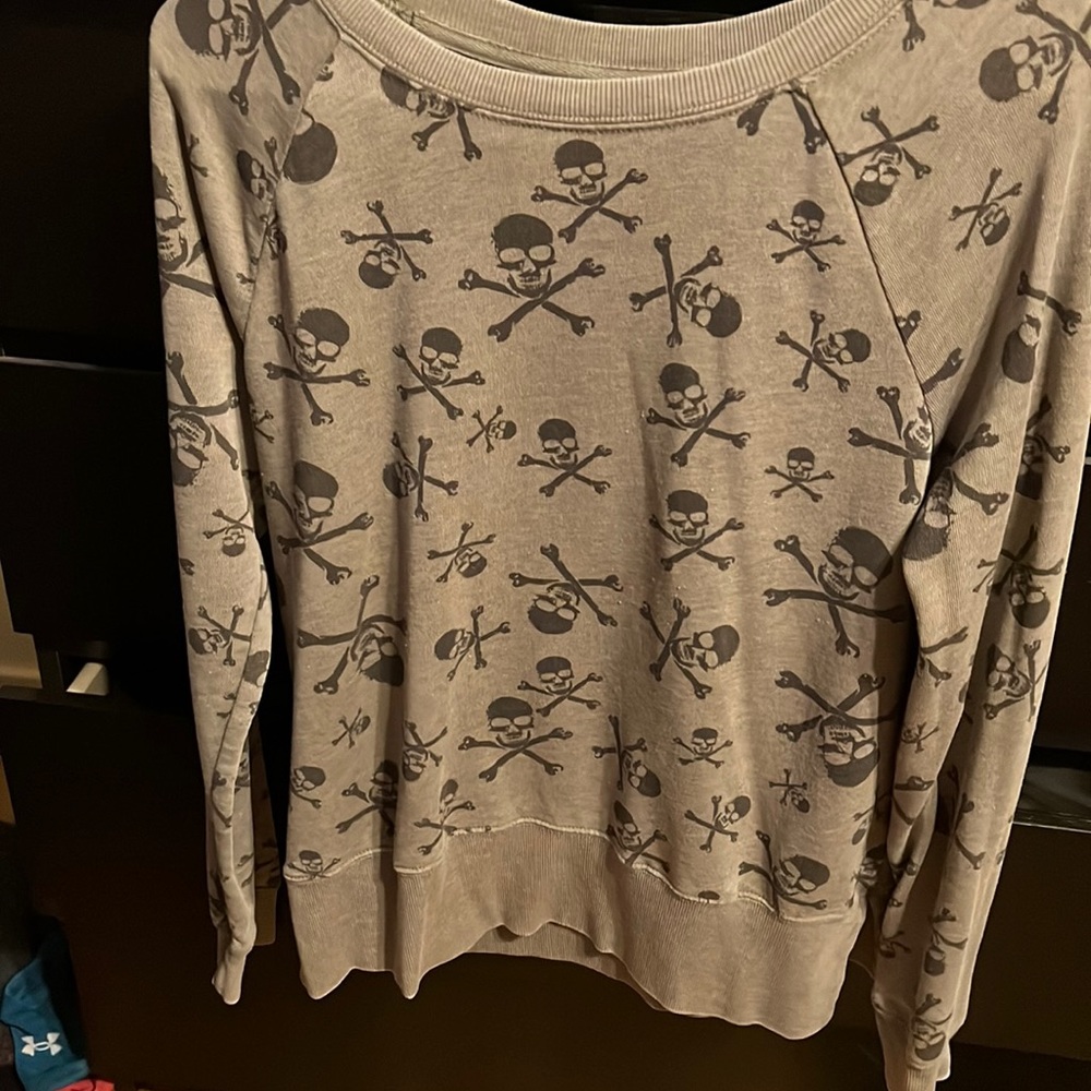 Skull crewneck sweatshirt